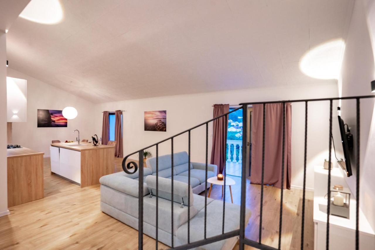 Grguric Apartments Palit Exteriör bild